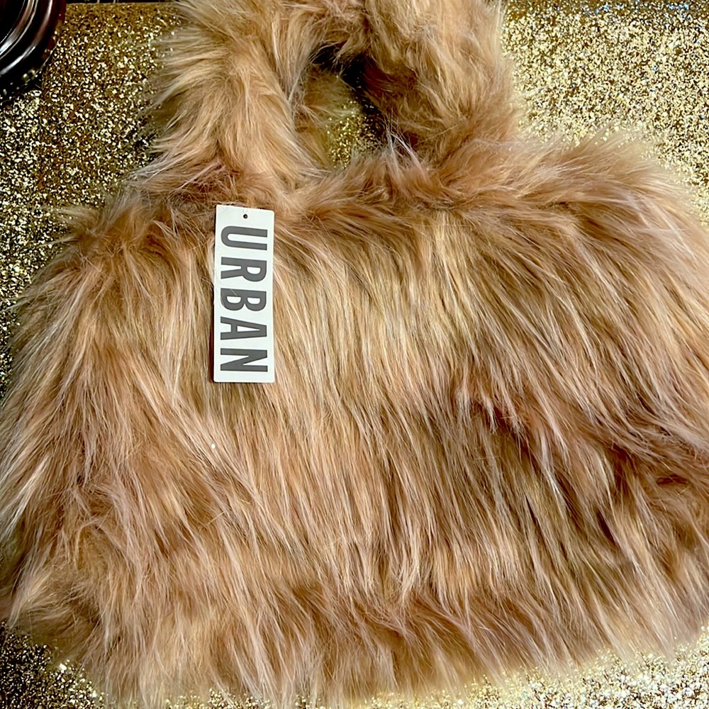 NWT! Adorable Fur Pocketbook!Urban Outfitters!